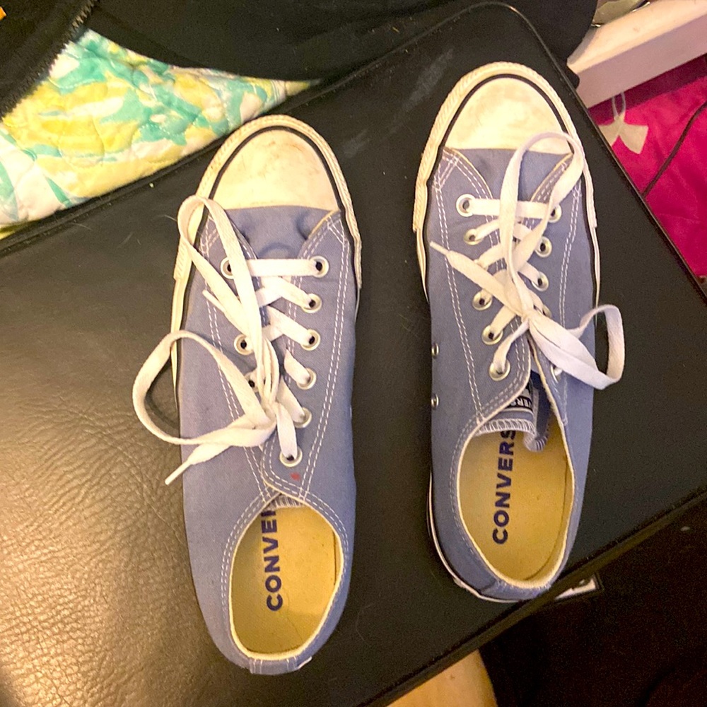 Women’s converse
